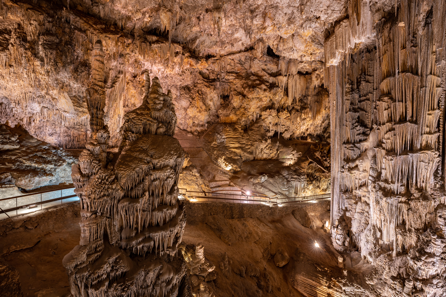 7 Cueva de Nerja
